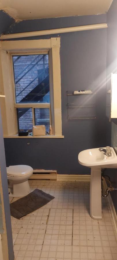 Zen Hostel Toronto Bagian luar foto